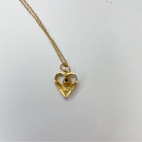 VINTAGE Heart Faux Ruby July Birthstone Necklace - Picture 11 of 11